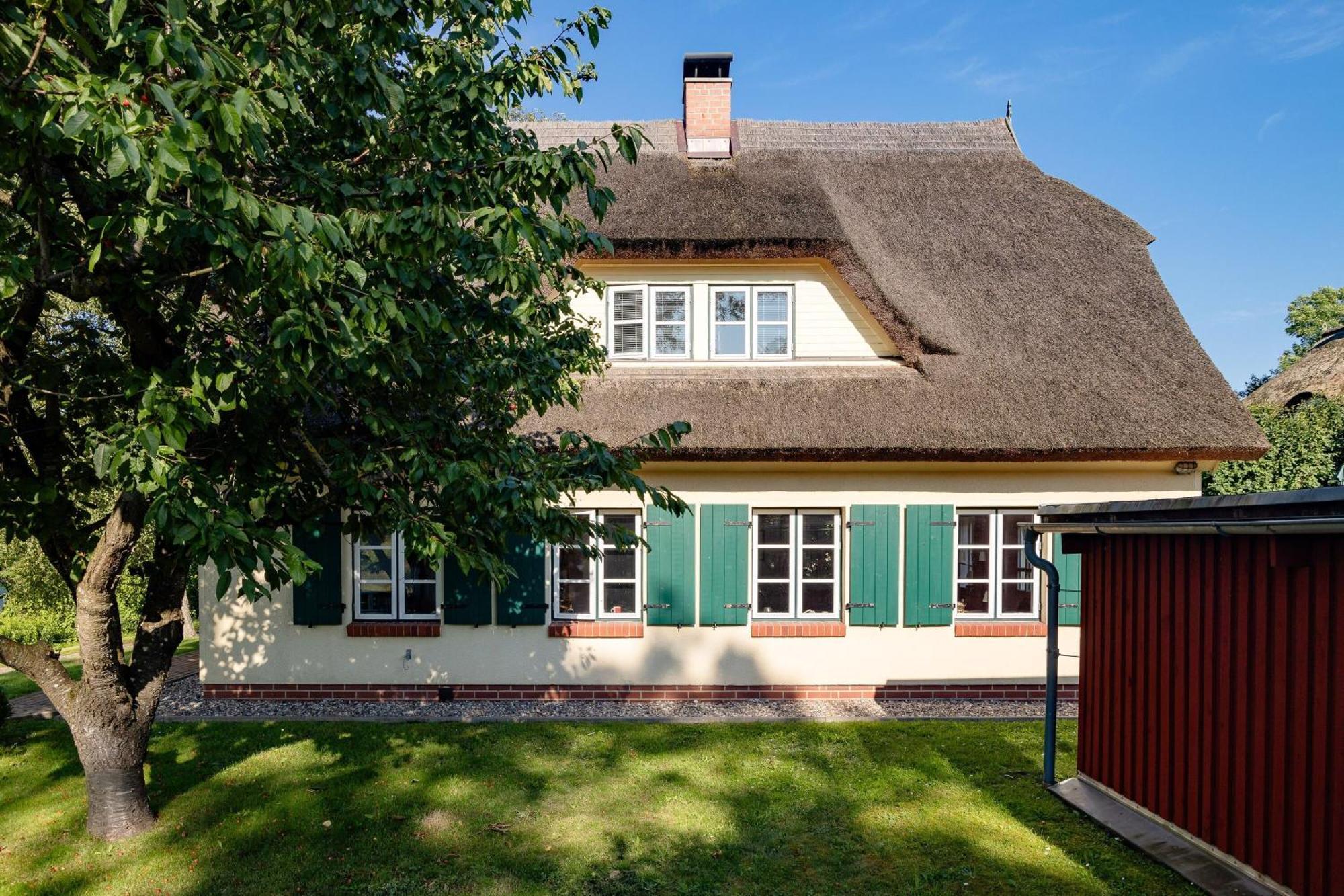 Ferienhaus Preetz 1A - Idylle Unter Reet Burtevitz Eksteriør billede