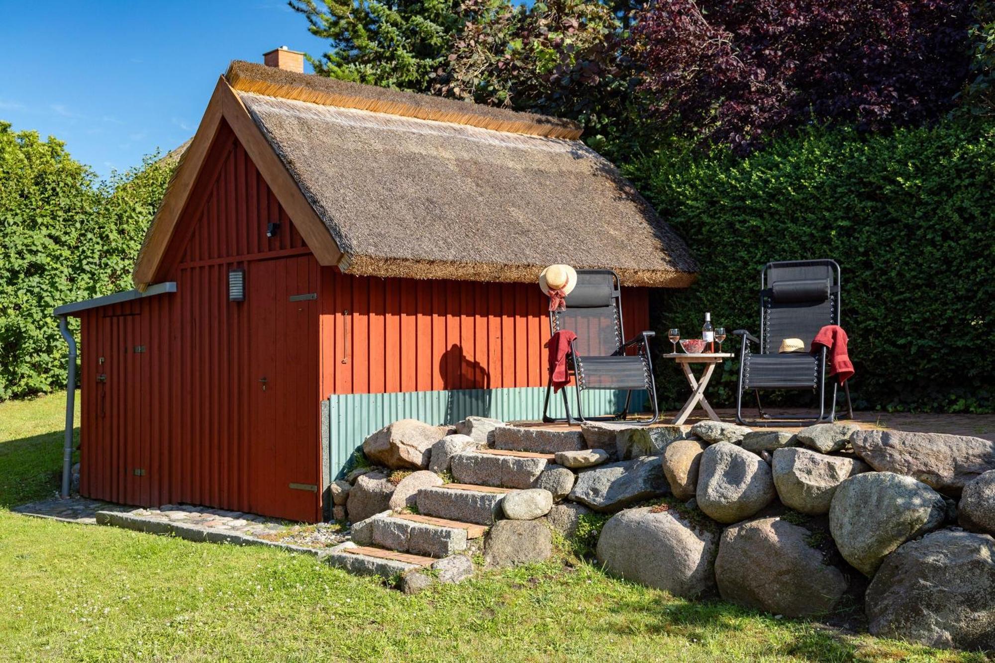 Ferienhaus Preetz 1A - Idylle Unter Reet Burtevitz Eksteriør billede