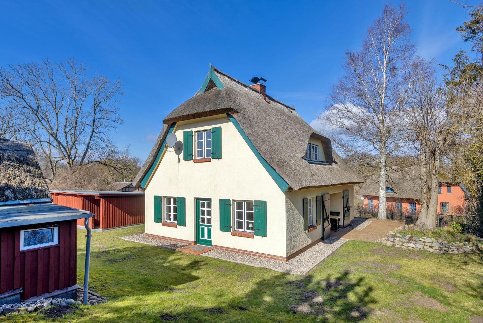 Ferienhaus Preetz 1A - Idylle Unter Reet Burtevitz Eksteriør billede